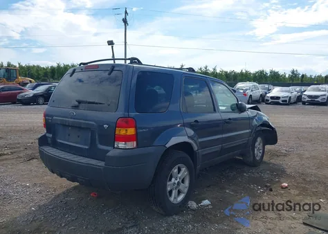 2005 Ford Escape Xlt из США, поврежденный, VIN 1FMYU93175KC52481